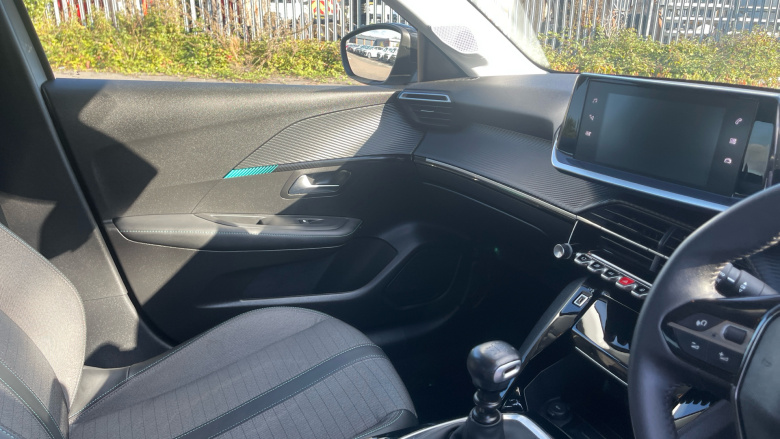 Peugeot 208 1.2 PureTech 100 Allure Premium + 5dr Petrol Hatchback